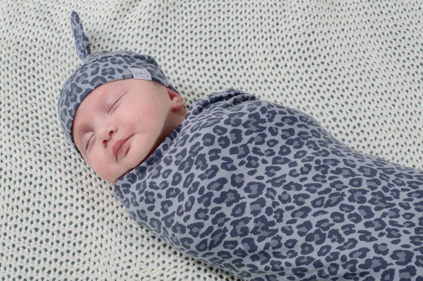 My Jalou - zachte swaddle - inbakerdoek - discreet voeden - Animal Leopard Panter